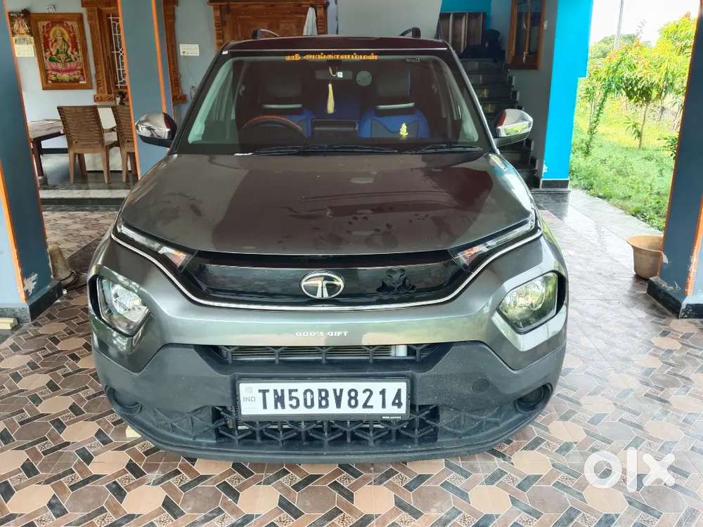Tata Punch 2025 Petrol Well Maintained