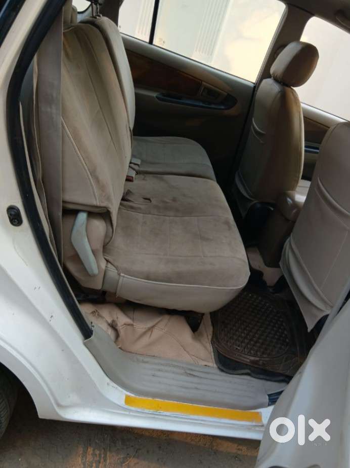 Toyota Innova 2.5 G (diesel) 7 Seater, 2016, Diesel