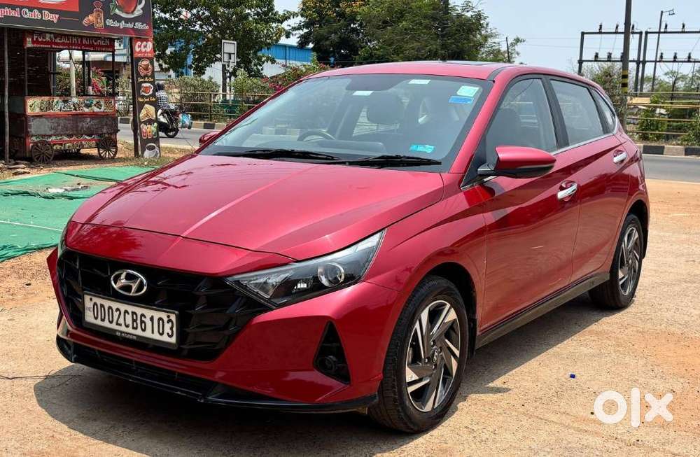 Hyundai I20 1.4 Asta (o) At With Sunroof, 2022, Petrol