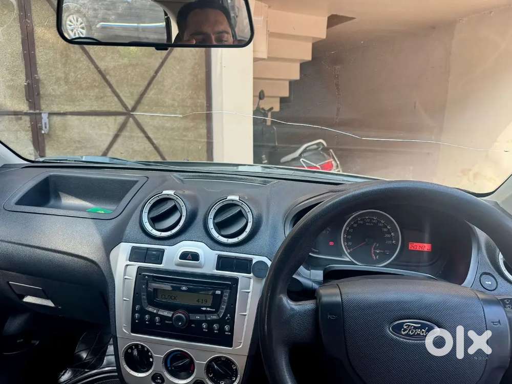 Ford Figo 2012 Diesel 180000 Km Driven