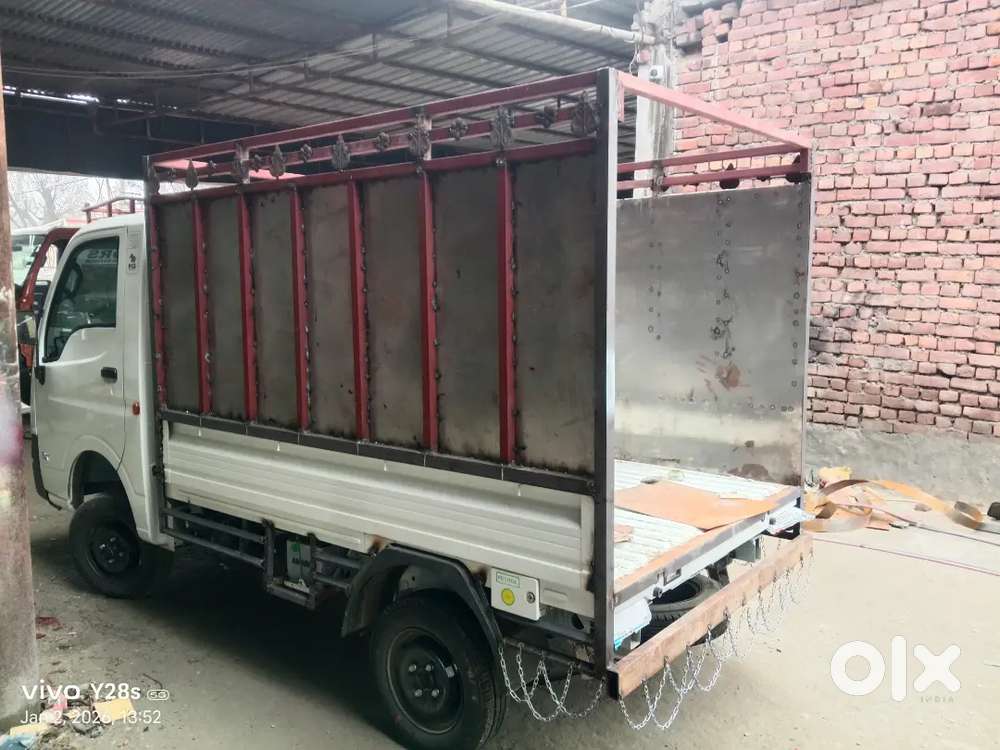 Tata Altroz 1.2 Style Petrol 2025