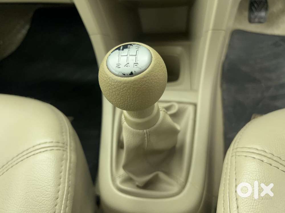 Maruti Suzuki Swift Dzire 2012-2015 Zdi, 2013, Diesel