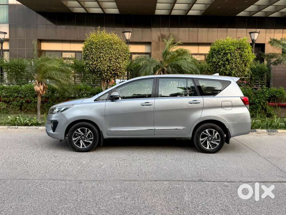 Toyota Innova Crysta 2.4 G Mt, 2021, Diesel