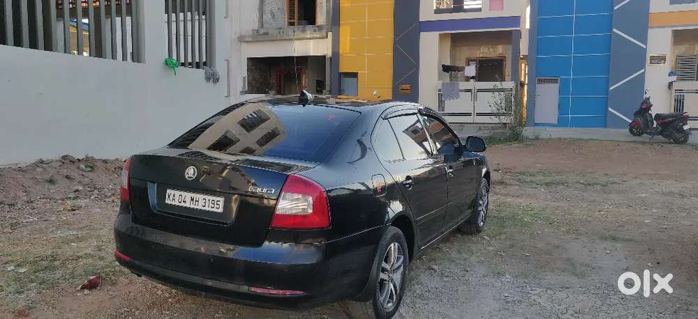 Skoda Laura 2010 Petrol Well Maintained