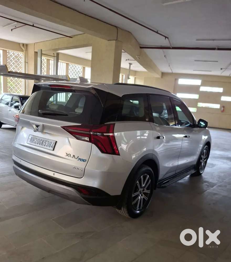 Mahindra Xuv700 Ax7 2023