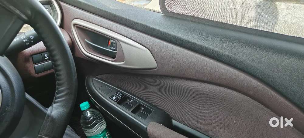 Maruti Suzuki Fronx 2025 Petrol 8916 Km Driven