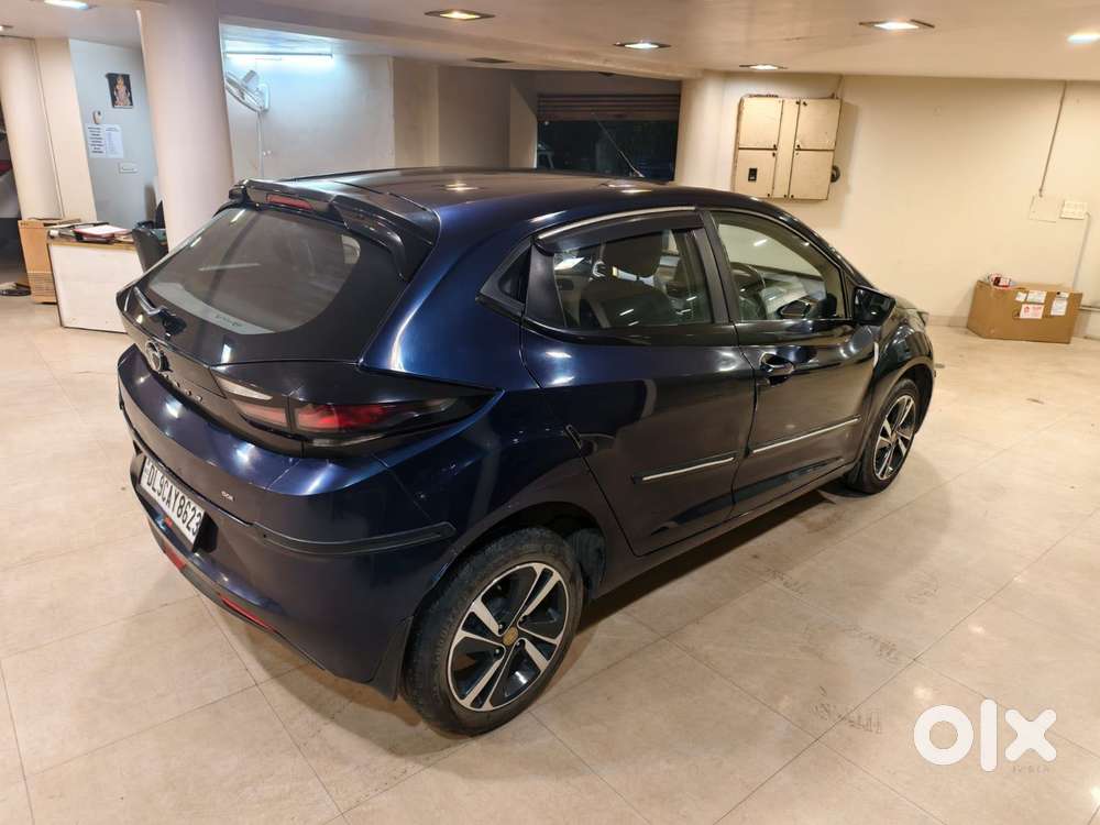Tata Altroz 1.2 Xza Petrol Dct, 2022, Petrol