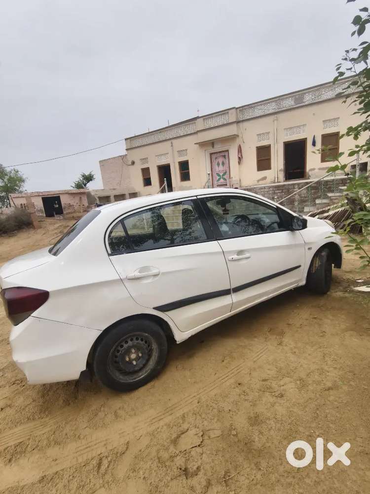 Honda Amaze 2015 Diesel Well Maintained Good Condition