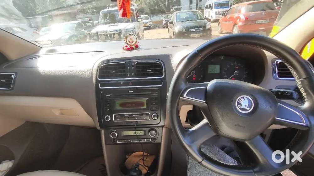 Skoda Rapid Elegance 2013 Diesel Manual