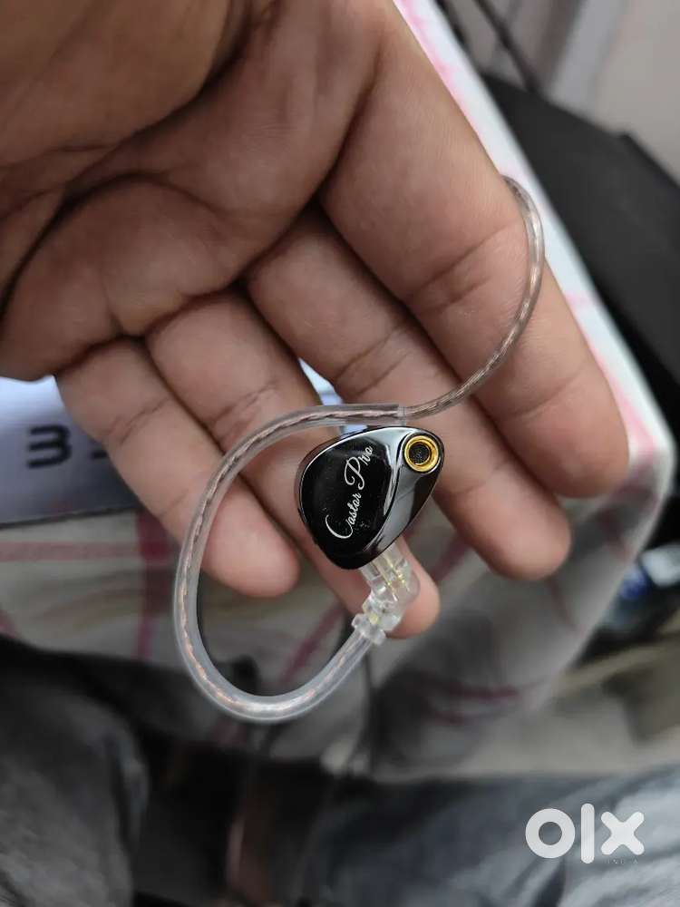 KZ Castor Pro Improved Bass IEM with DAC| Like New | Box + Accessories
