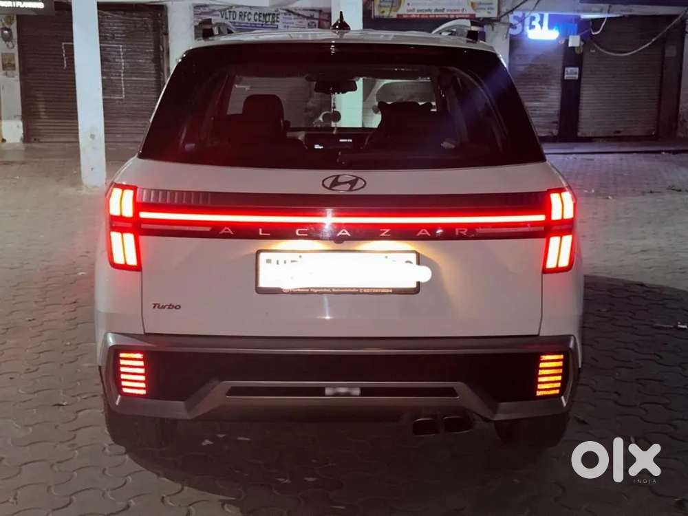 Hyundai Alcazar Prestige 7 2025