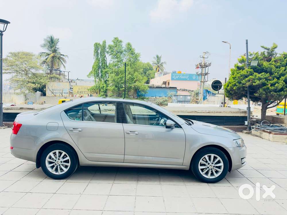 Skoda Octavia 2013-2017 Elegance 1.8 Tsi At, 2015, Petrol