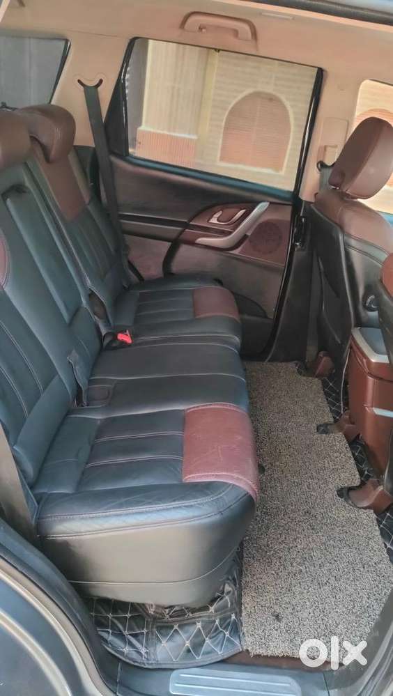 Mahindra Xuv500 W8 Optional Top Model Vip Number Non Accidental