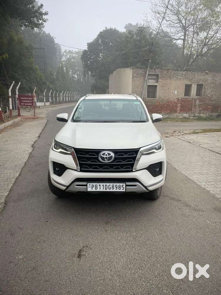 Toyota Fortuner 2023 Diesel Well Maintained