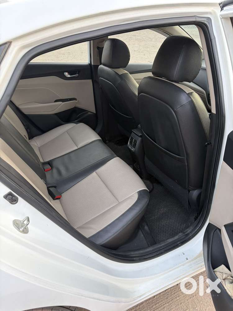 Hyundai Verna [2015-2017] Fluidic 4s 1.6 Vtvt Sx (o), 2017, Petrol