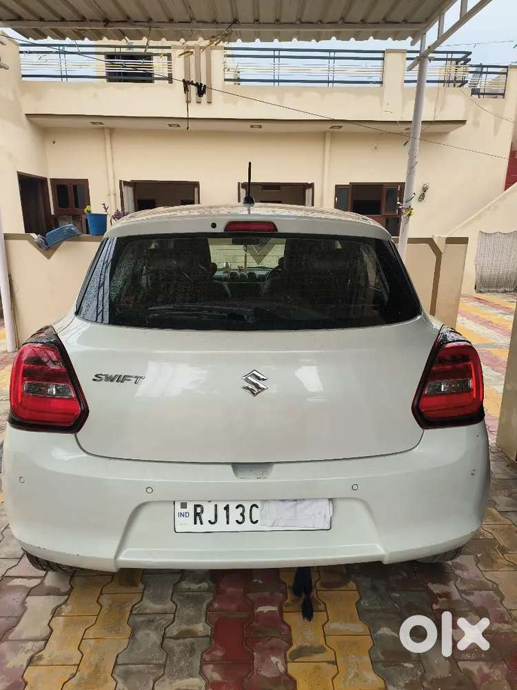 Maruti Suzuki New-gen Swift 2024 Petrol Well Maintained