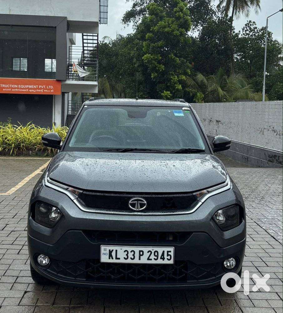 Tata Punch Creative Amt, 2022, Petrol