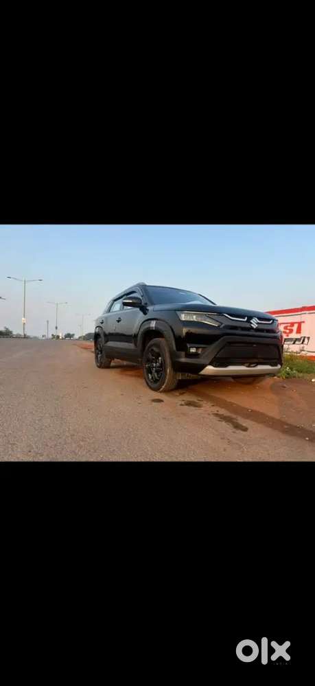 Showroom Condition Maruti Suzuki Brezza Zxi Hybrid 2024