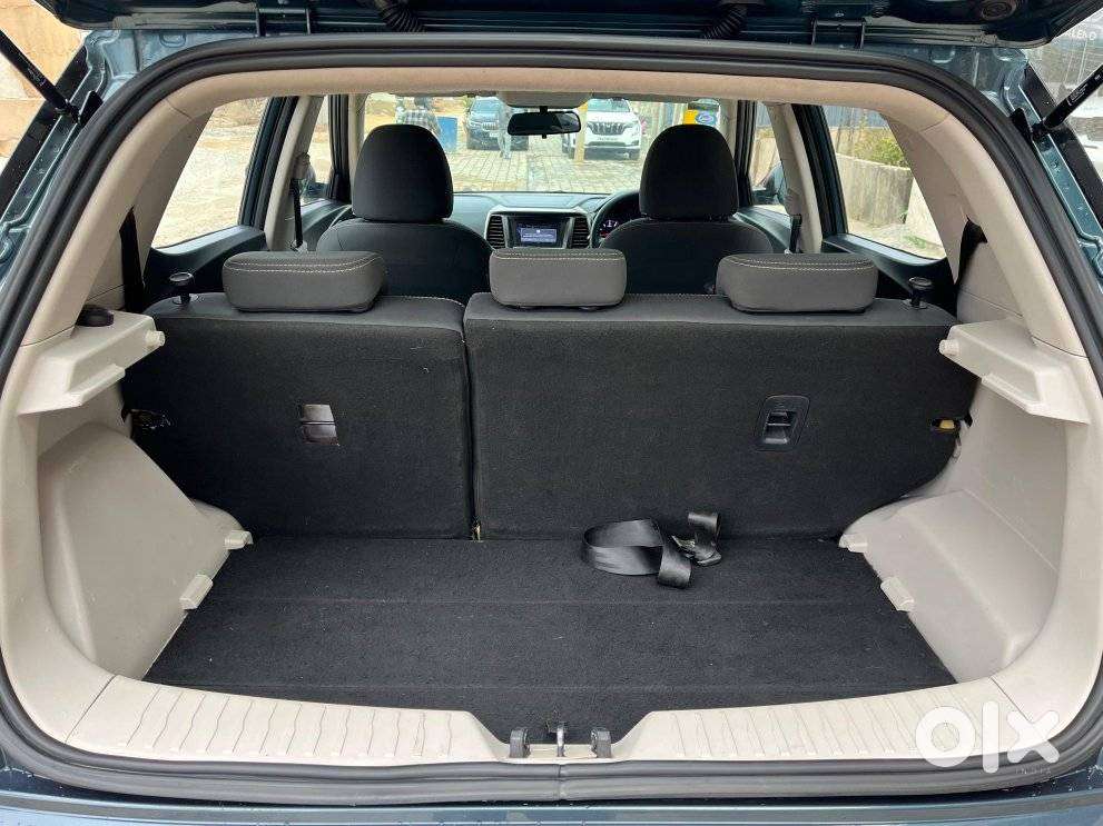 Mahindra Xuv300 W6, 2019, Petrol