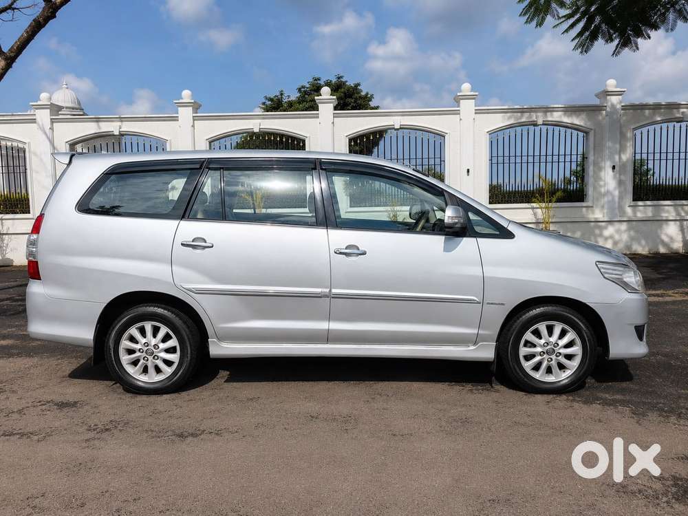 Toyota Innova 2.5 Vx 7 Str Bs-iii, 2012, Diesel