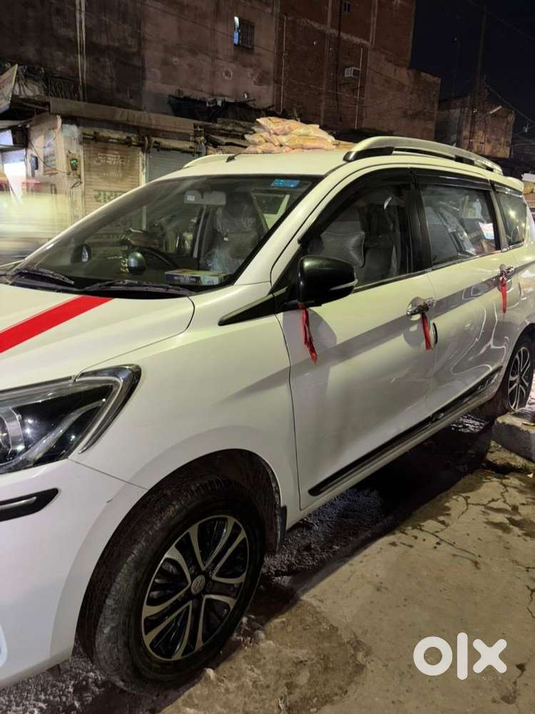 Maruti Suzuki Ertiga 2023 Petrol Well Maintained