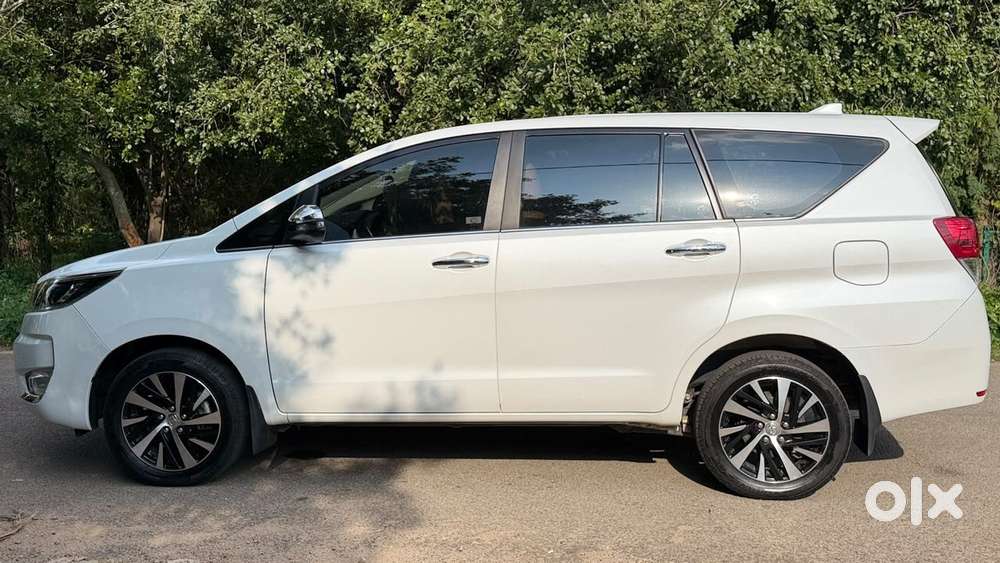 Toyota Innova Crysta Zx 2.4 Diesel 7 Seater, 2024, Diesel