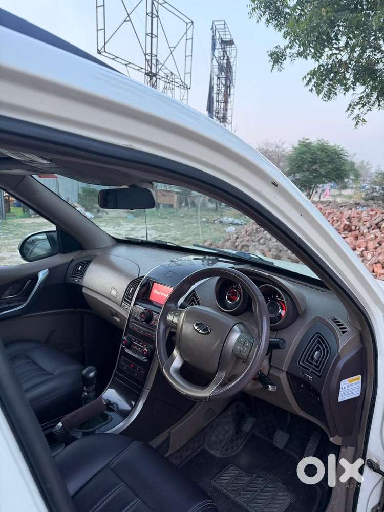 Mahindra Xuv500 2012 Diesel 212000 Km Driven