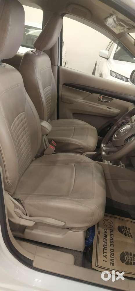 Maruti Suzuki Ertiga Zxi (o) Cng [2022-2023], 2024, Petrol