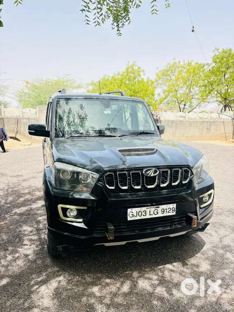 Mahindra Scorpio Classic 2020