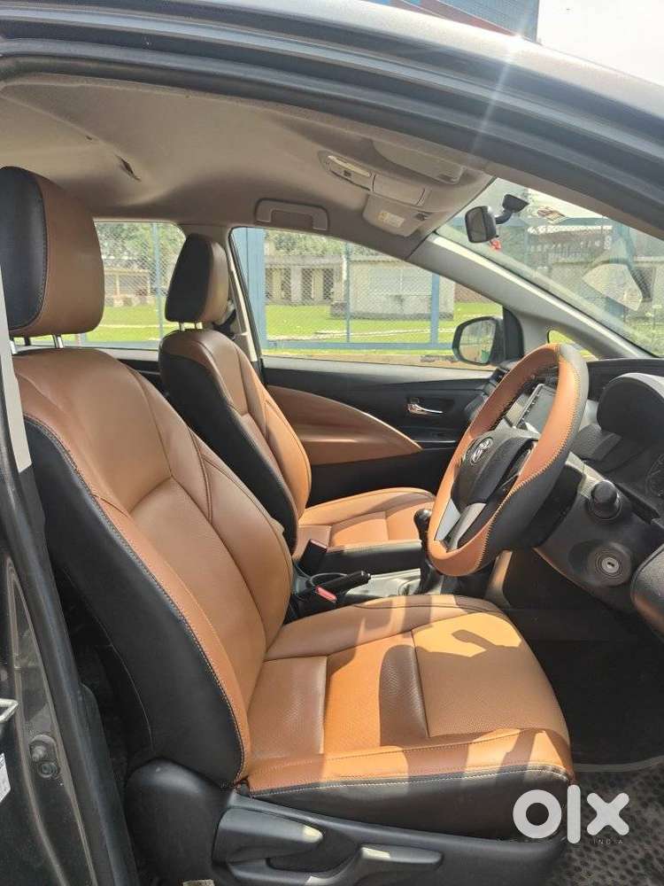 Toyota Innova Crysta 2.4 G Mt 8s, 2021, Diesel