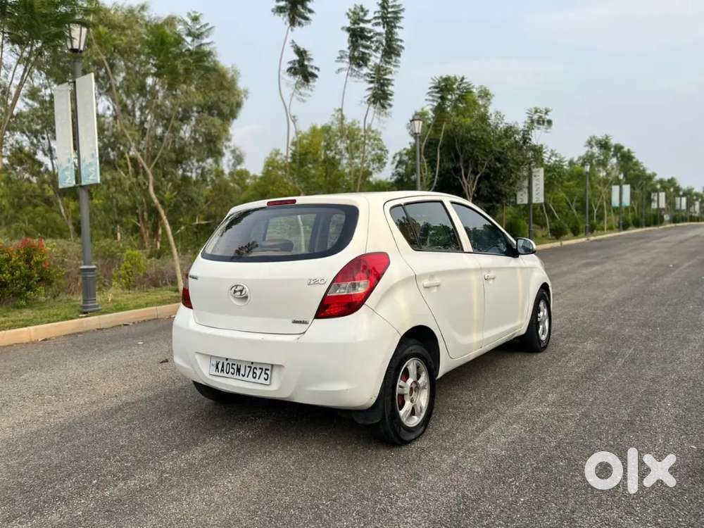 Hyundai I20 2010 Petrol 76000 Km Driven