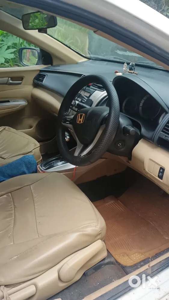Honda City Petrol 2011 With 90000 Km Driven