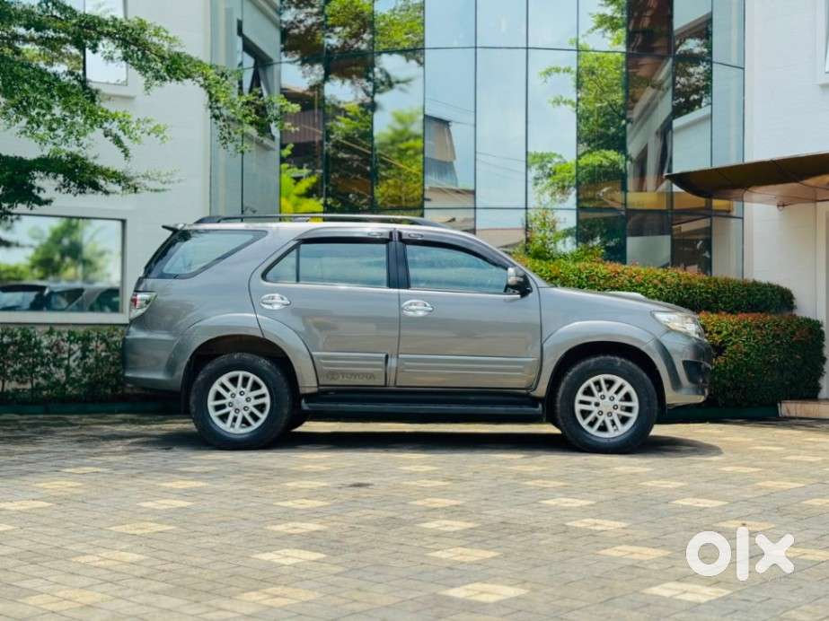 Toyota Fortuner, 2014, Diesel