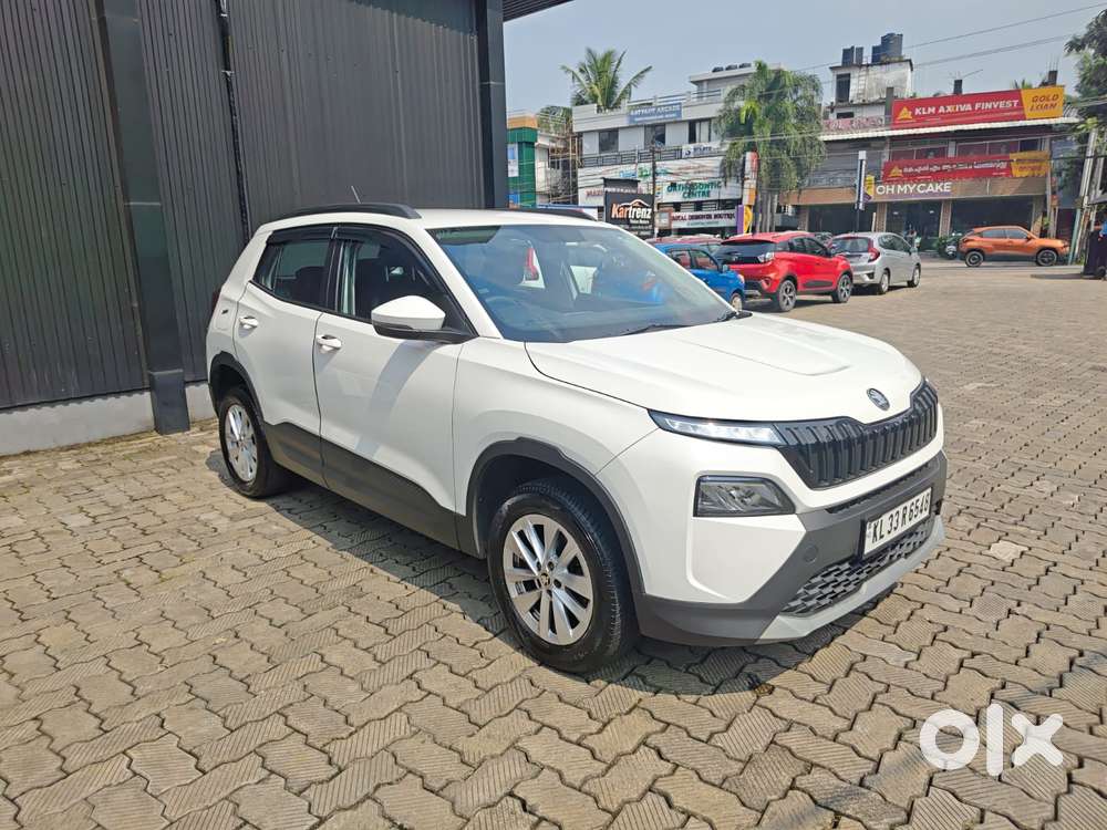Skoda Kylaq Signature At, 2025, Petrol