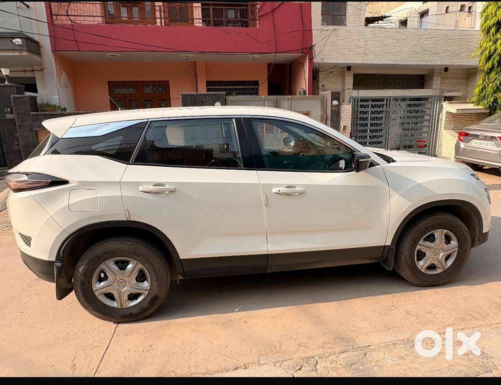 2022 Tata Harrier Diesel Manual