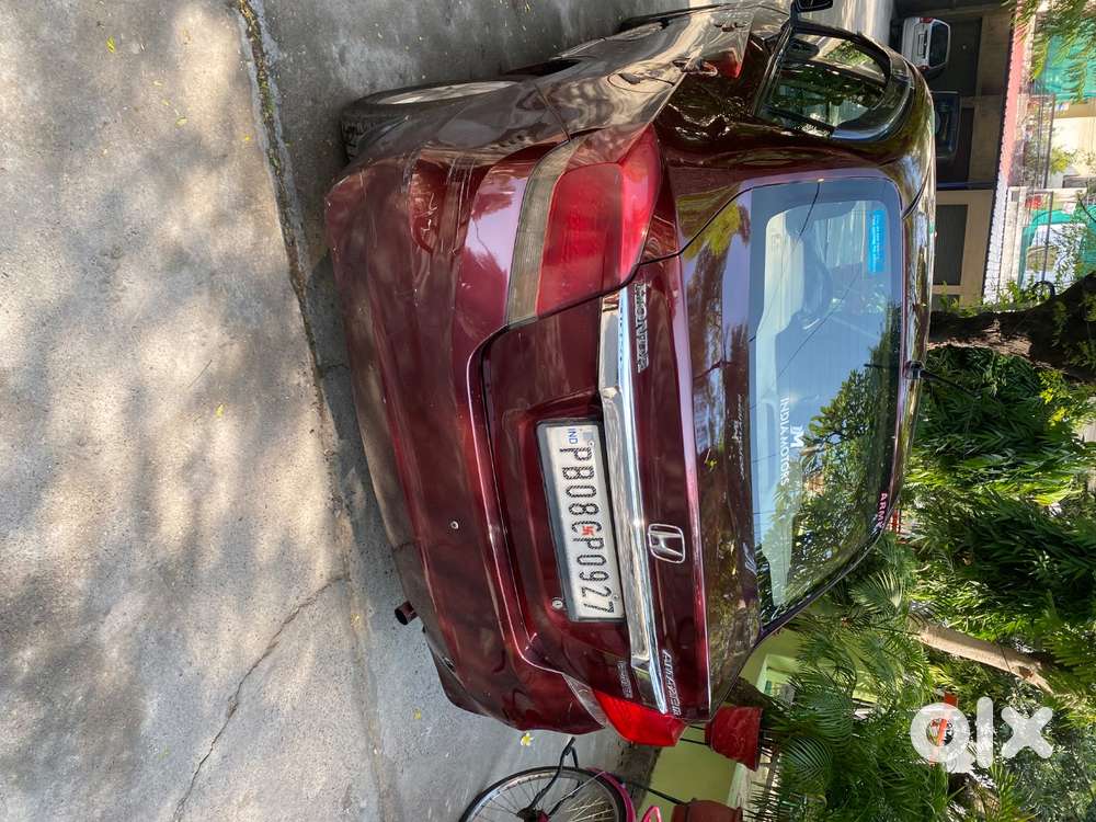 Army Officer Driven 1st Owner Honda Amaze 2013 Diesel Manual Car