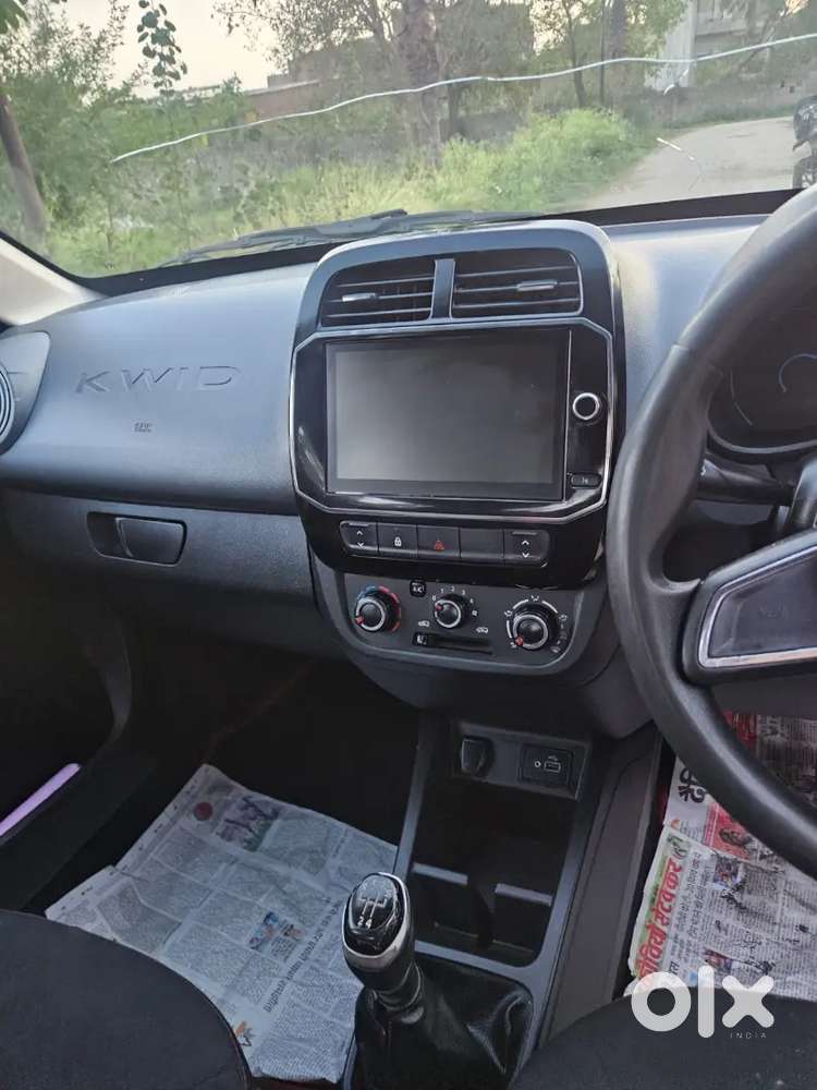 2021 Model Kwid 
Rxt Optional Top Model
4 Power Window