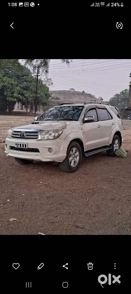 Toyota Fortuner Diesel Manual 2011 Model