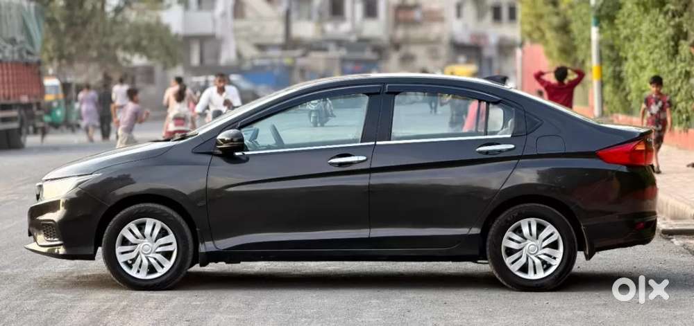 Honda City 1.5 Sv I-vtec Mt, 2018, Petrol
