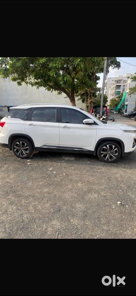 Mg Hector Plus 2023 Petrol Automatic