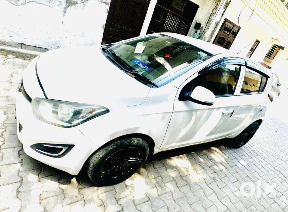 Hyundai I20 Magna 1.4 Crdi 6 Speed, 2012, Diesel