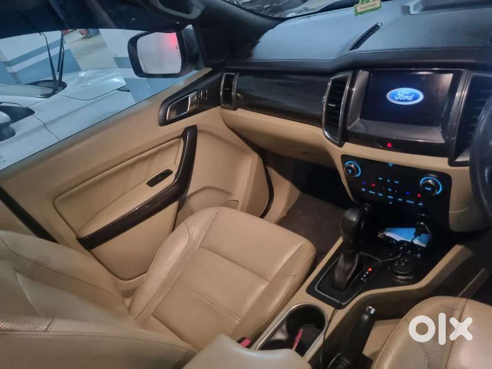 Ford Endeavour Titanium 2017