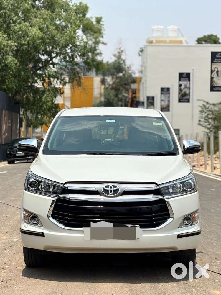 Toyota Innova Crysta 2.8z Automatic, 2019, Diesel