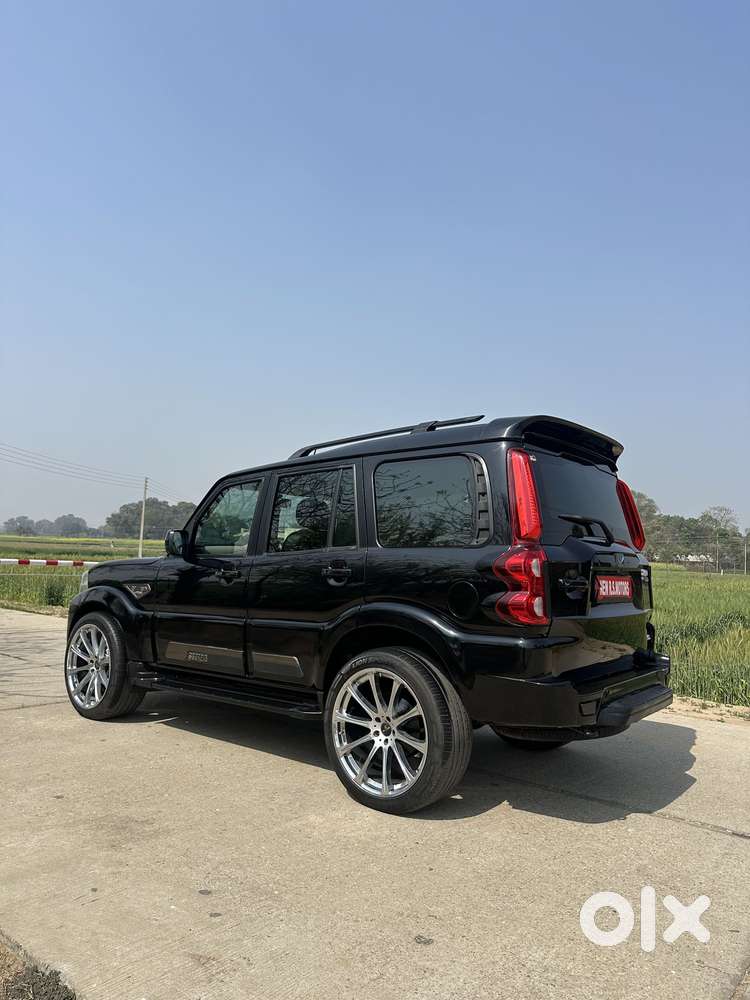 Mahindra Scorpio Classic 2.2 S 11 Mt 7 Cc, 2023, Diesel