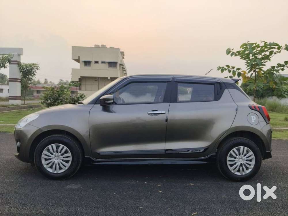 Maruti Suzuki Swift 1.2 Vxi (o), 2021, Petrol