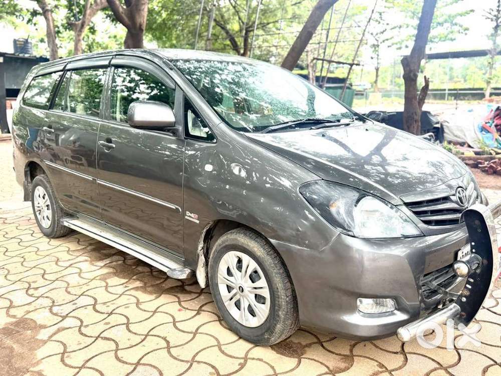 Toyota Innova 2.5 G (diesel) 7 Seater, 2010, Diesel