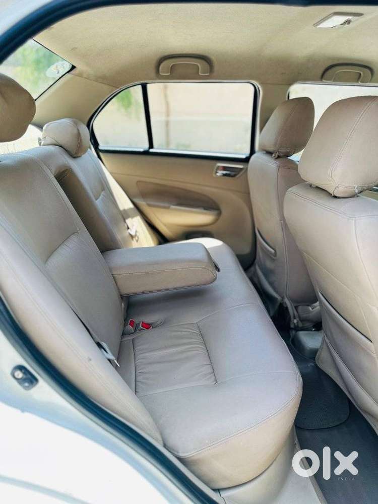 Maruti Suzuki Dzire 1.2 Vxi, 2014, Petrol