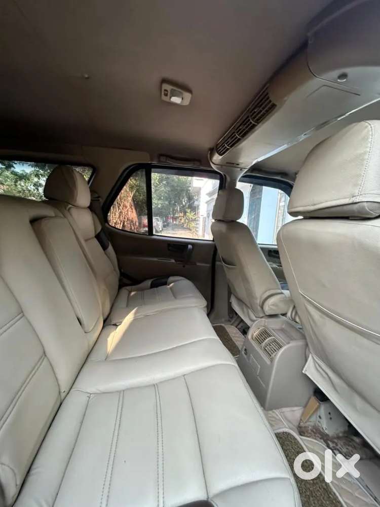 Tata Safari Dicor 2013