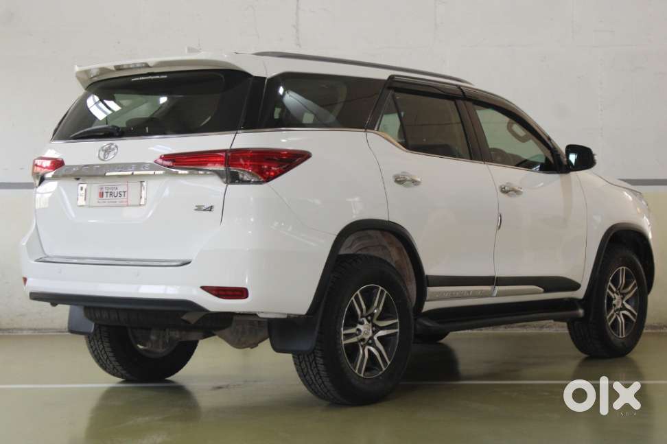 Toyota Fortuner 4x2 Mt 2.8 Diesel, 2019, Diesel