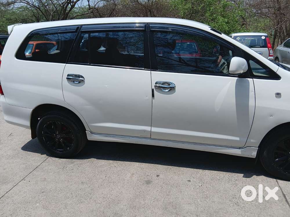Toyota Innova 2.5 G (diesel) 7 Seater, 2013, Diesel